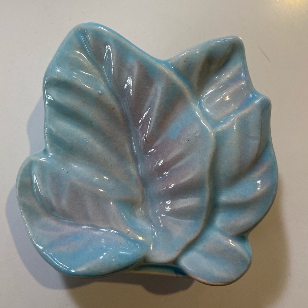 Ceramic Leaf Vase